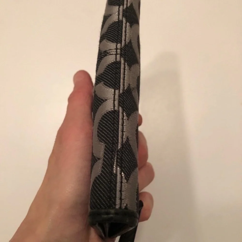COACH Madison op art wallet
